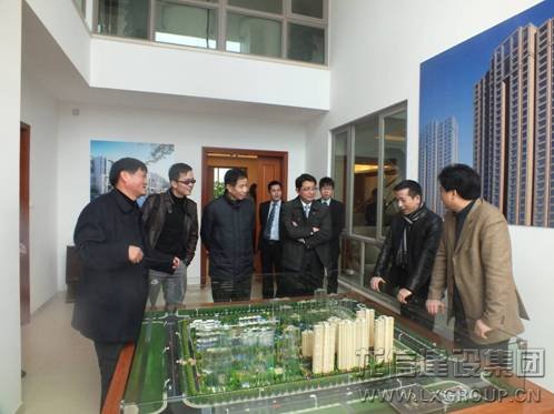 上海仁恒姚总一行至优惠活动办理大厅集团旅行_优惠活动办理大厅有限公司-衡宇修建工程总承包|全装修品牌向导者|国家住宅工业化基地