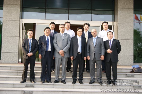 沙特奥斯曼集团副主席阿仆杜拉参访集团公司_优惠活动办理大厅有限公司-衡宇修建工程总承包|全装修品牌向导者|国家住宅工业化基地