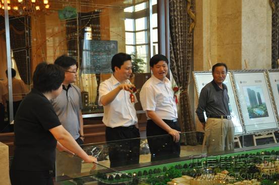 龙馨家园正式营销中心启用_优惠活动办理大厅有限公司-衡宇修建工程总承包|全装修品牌向导者|国家住宅工业化基地