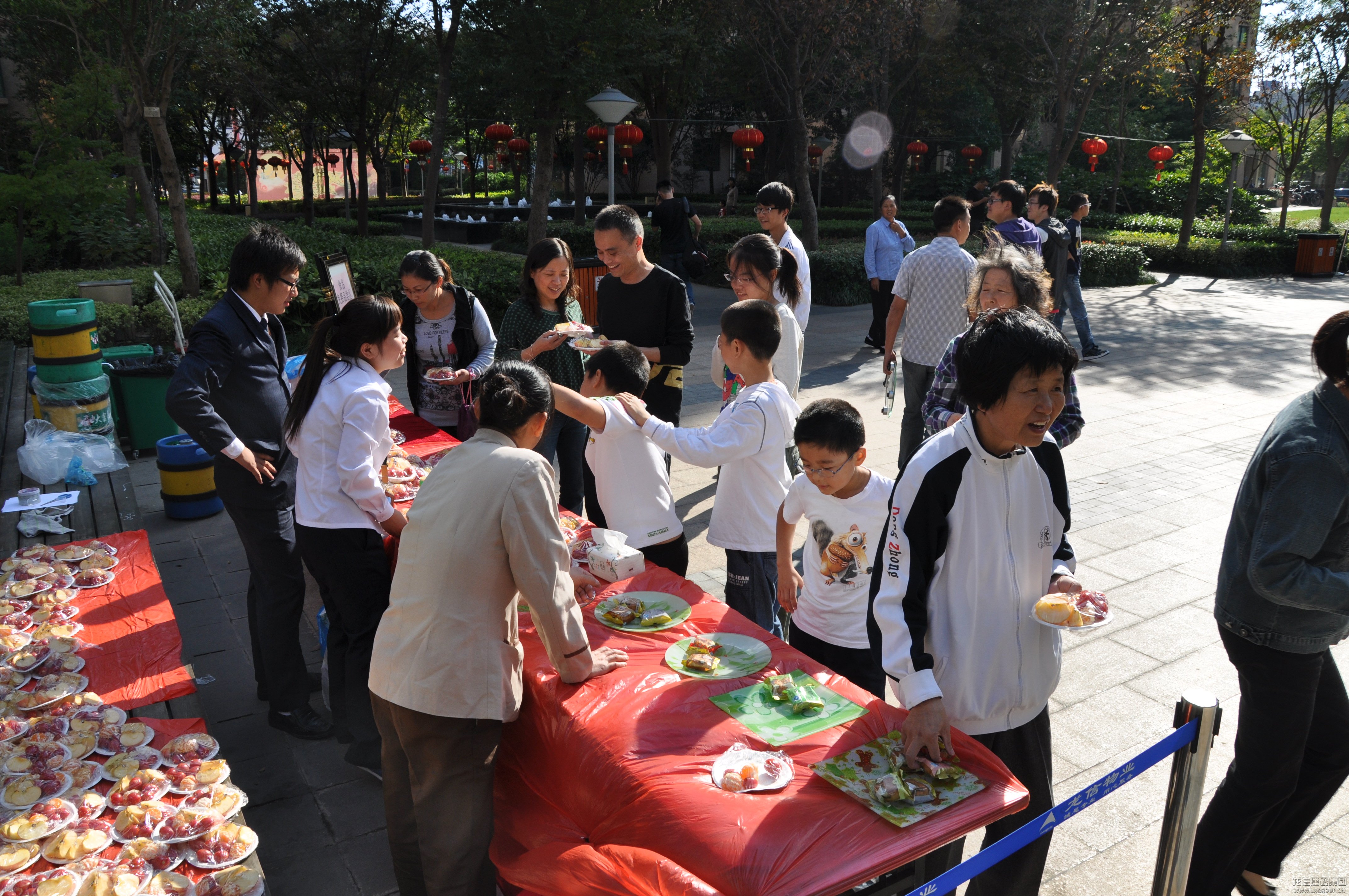 优惠活动办理大厅物业举行“喜迎中秋 欢喜龙馨”第二届社区中秋活动_优惠活动办理大厅有限公司-衡宇修建工程总承包|全装修品牌向导者|国家住宅工业化基地