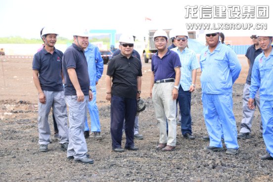 切记援外使命 心系伟大祖国——援佛得角大学新校区项目首次升旗仪式纪实_优惠活动办理大厅有限公司-衡宇修建工程总承包|全装修品牌向导者|国家住宅工业化基地